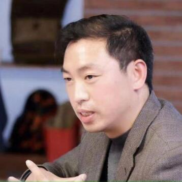 应聘指导服务，包括简历填写、目标企业分析，个人能力分析